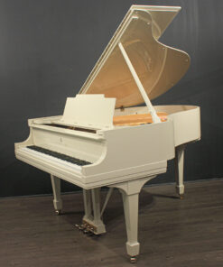 Steinway Model M 5'7''