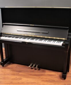 Yamaha U3 Piano Studio Upright em Acabamento Satinado Preto